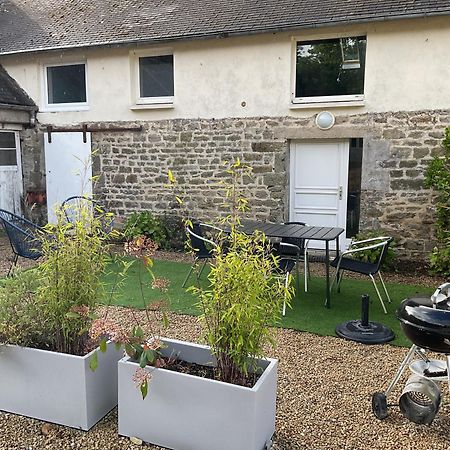 Maison Cosy Avec Exterieur Et Piscine Partagee Mespaul 외부 사진