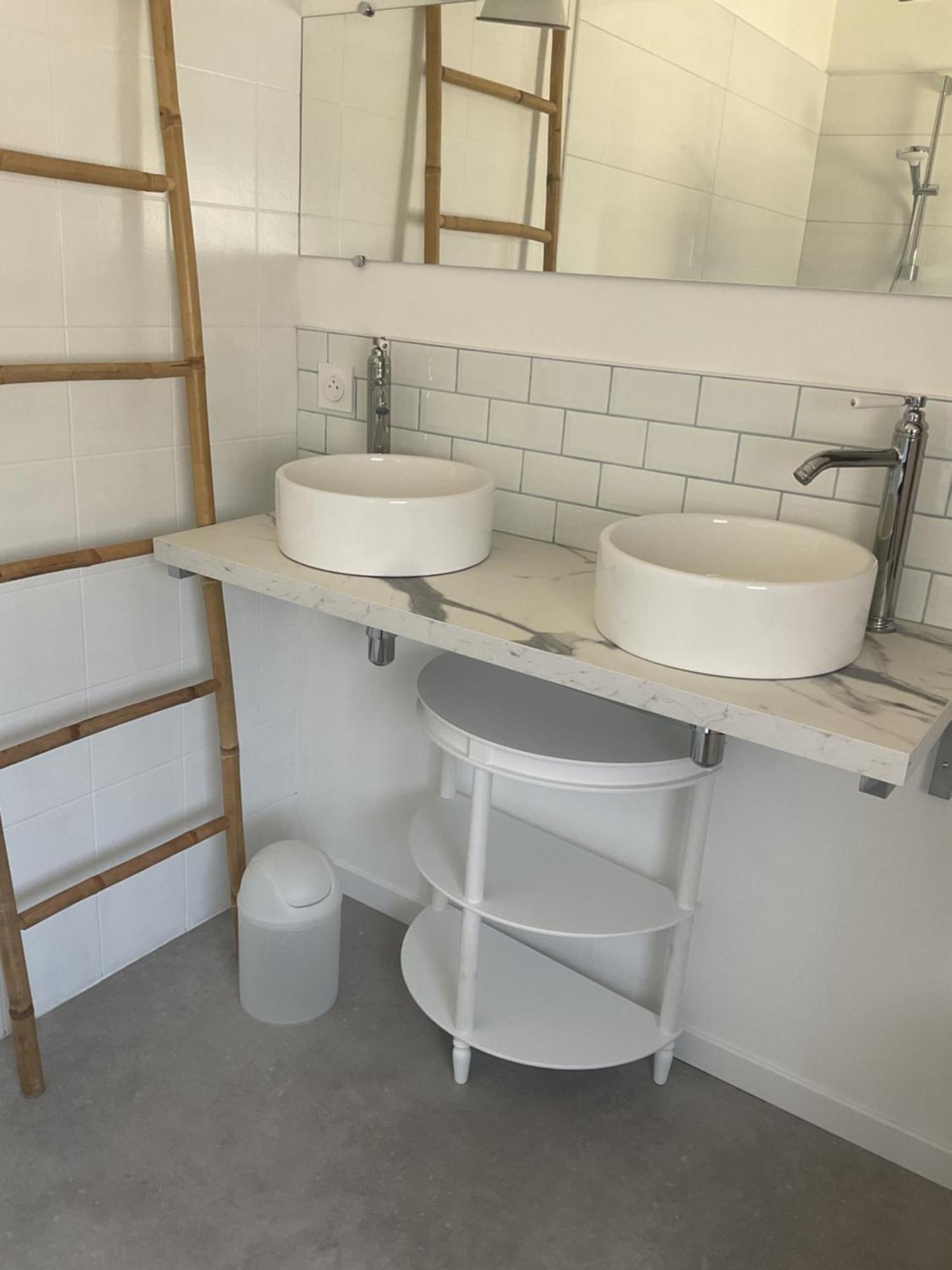 Maison Cosy Avec Exterieur Et Piscine Partagee Mespaul 외부 사진
